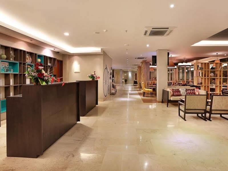 Azana Boutique Hotel Denpasar Ngoại thất bức ảnh