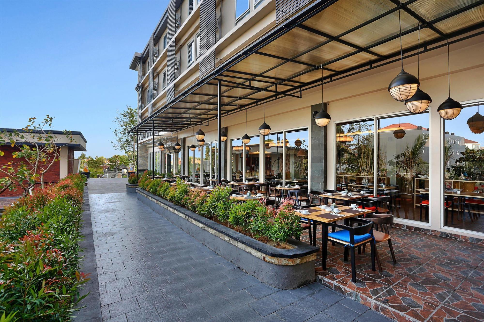 Azana Boutique Hotel Denpasar Ngoại thất bức ảnh