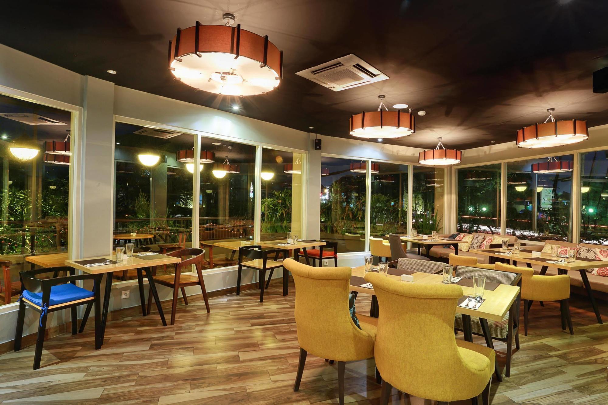Azana Boutique Hotel Denpasar Ngoại thất bức ảnh